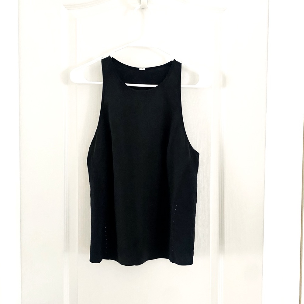 Lululemon In Sense Tank Top Emboss Black Size 4 Lightweight Running - Picture 9 of 13
